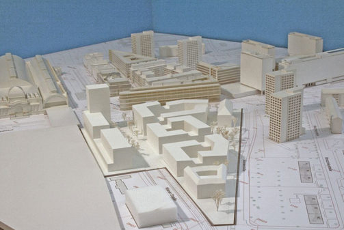 Das Foto zeigt das Modell mit dem Entwurf des Büros bof architekten bücking, ostrop & flemming Hamburg