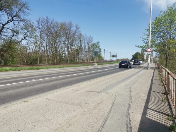Brücke Königsbrücker Straße Fahrbahn Blickrichtung Norden