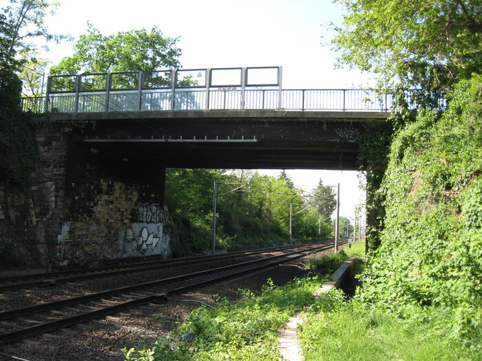 Ansicht der Brücke Fabricestraße von unten