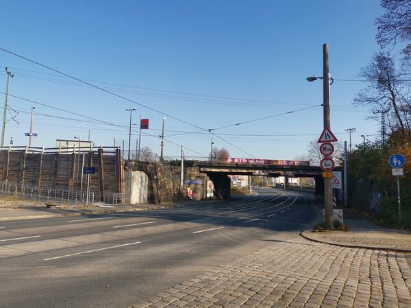 Einmündung Bahnstraße Blickrichtung stadteinwärts