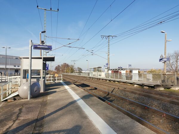 S-Bahn-Station Cotta (auf der Brücke)
