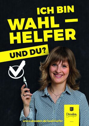 Frau in grauer Bluse vor schwarzem Hintergrund zeigt auf Haken im weißen Kreis, gelber Schriftzug: Ich bin Wahlhelfer! Und DU?