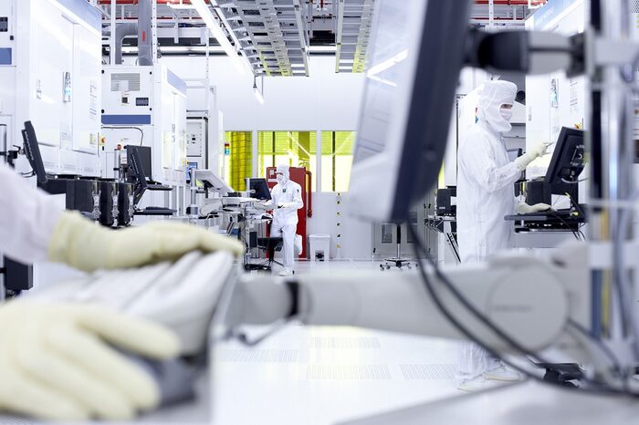 Cleanroom at GLOBALFOUNDRIES