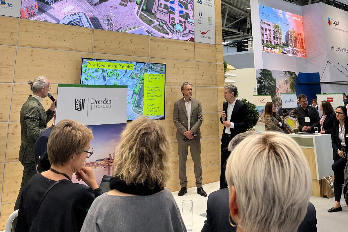 Gesprächspanel am sächsischen Stand auf der Expo Real 2025