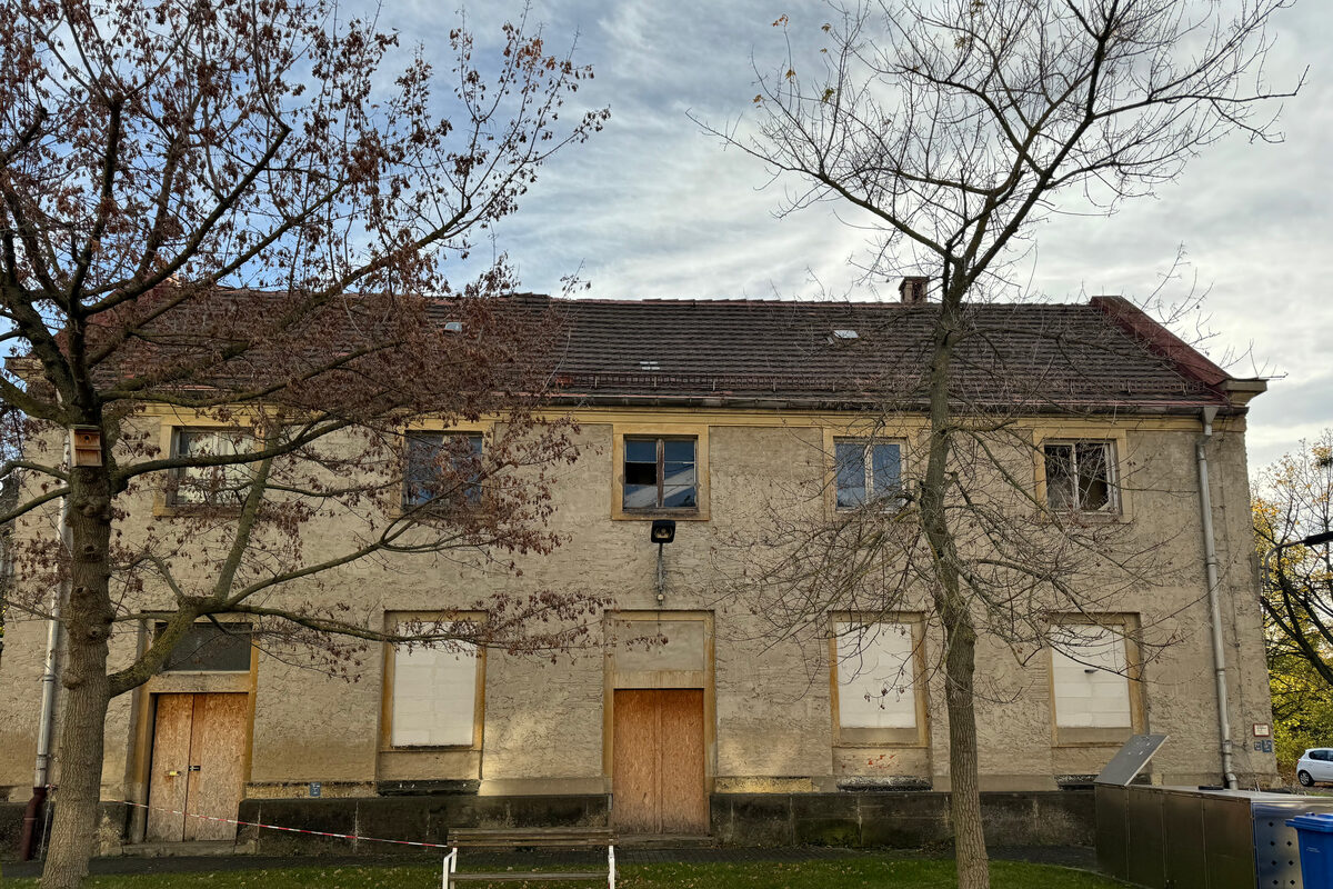 Löbtauer Str. 31: Funktionsgebäude (seitlich)