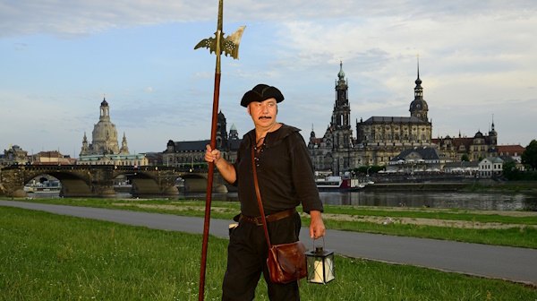 Der Nacht­wächter im Barockviertel