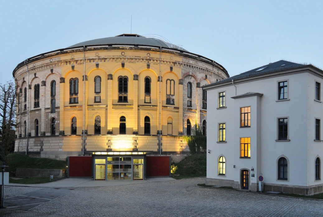 Panometer Dresden, Außenansicht des Gebäudes