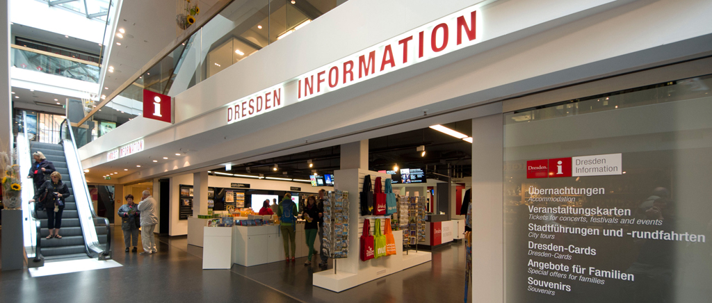 Eingangsbereich Dresden Information in der Qf-Passage an der Frauenkirche © Martin Dietrich