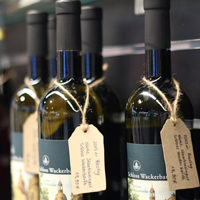Weißweinflaschen "Schloss Wackerbarth"