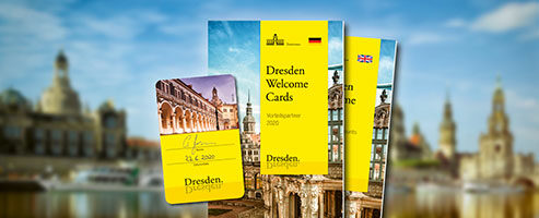 Musterkarte und Broschüre der Dresden Welcome Cards montiert vor die Altstadtkulisse der Stadt.
