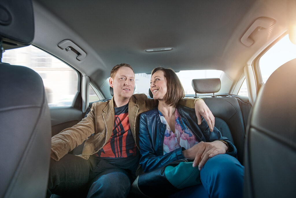 Dresdner: Wir fahren Sie auch mal so. Zu jeder Gelegenheit mit uns bequem unterwegs.