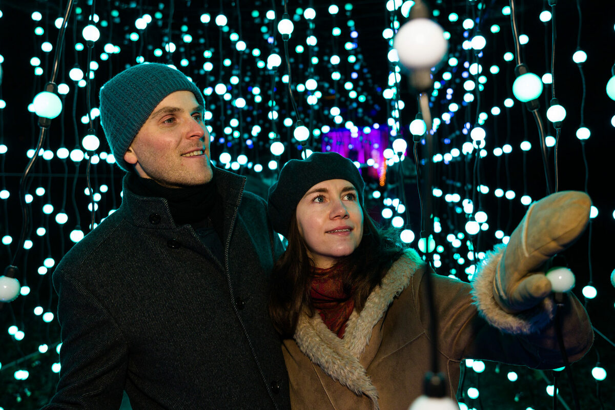 Lichtinstallation „Das Glockenspiel“ im Christmas Garden Dresden